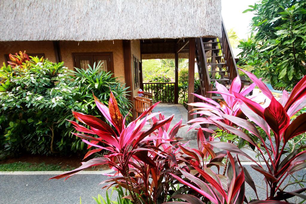 Rambo Homestay Uluwatu Exterior foto